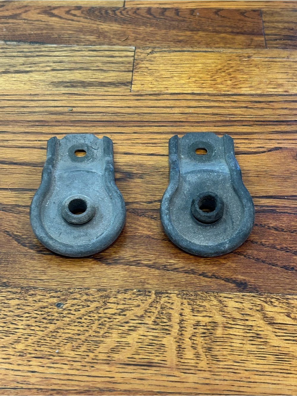 Upper radiator mounting bracket stay tabs that hold the top of the radiator asse